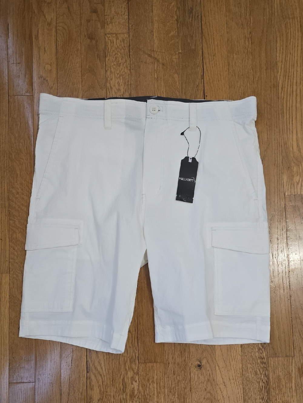 HALLSTATT BRAND MEN'S WHITE CARGO SHORTS SIZE 38